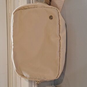 Apana Studio to Street Bigger Belt Bag